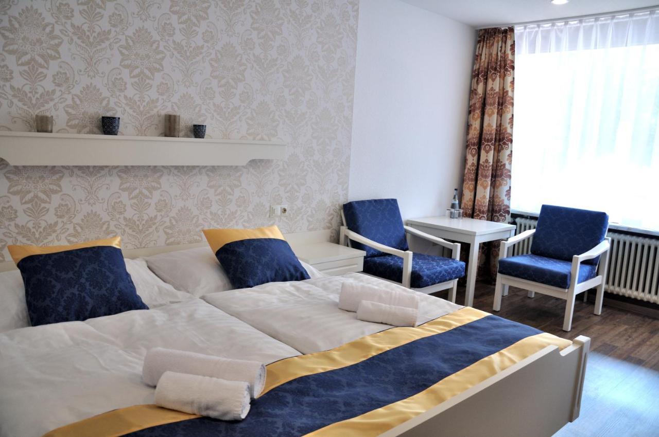 Hotel Eleon บาด ไทนาค-ซาเวลชไตน์ ภายนอก รูปภาพ