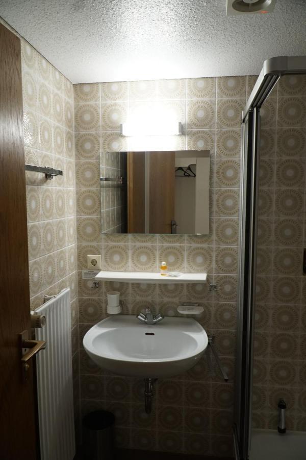 Hotel Eleon บาด ไทนาค-ซาเวลชไตน์ ภายนอก รูปภาพ